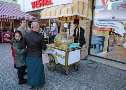 Açılış Organizasyonu Pamuk Şekerci Kiralama İzmir